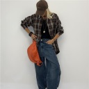 camicia asimmetrica con applicazione sul colletto asymmetric